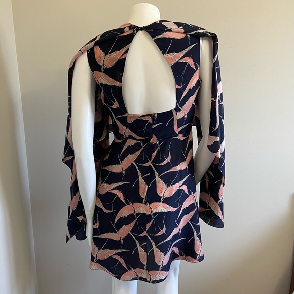 Valentino dress - Picture 4 of 11